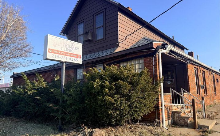 Pictures of Mixed Use, Retail property located at 25580 Lakeland Blvd, Euclid, OH 44132 for sales - image #1