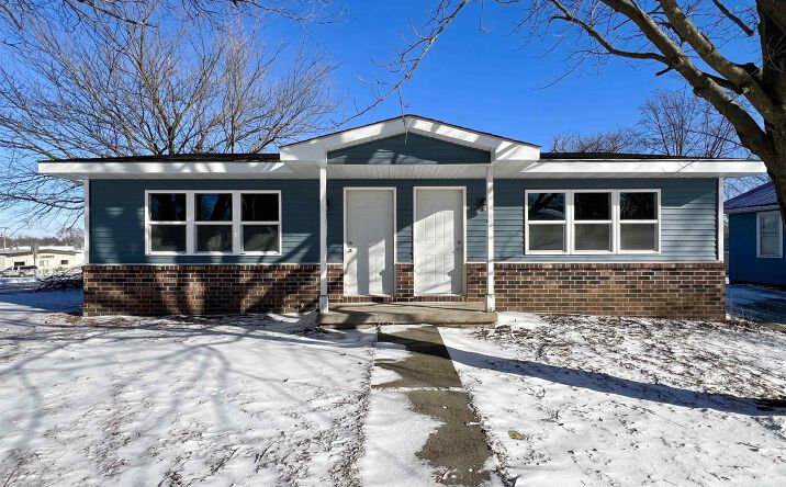 Pictures of Multifamily property located at 502 E 12th Street S, Newton, IA 50208 for sales - image #1