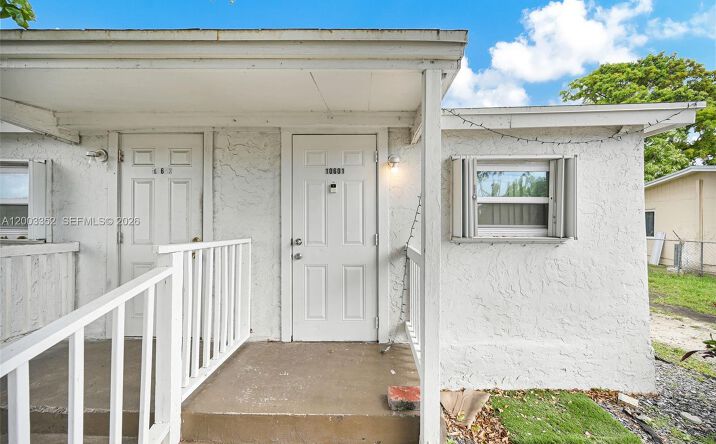 Pictures of Multifamily property located at 10601 SW 172nd St, Miami, FL 33157 for sales - image #1