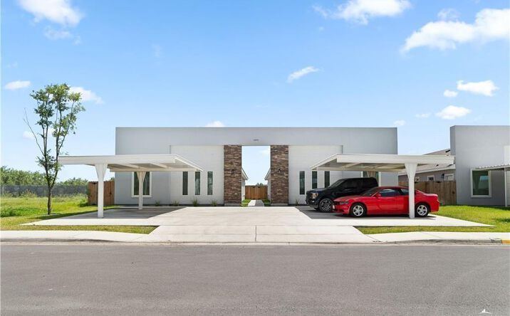 Pictures of Multifamily property located at 5605 Notre Dame Avenue, McAllen, TX 78504 for sales - image #1