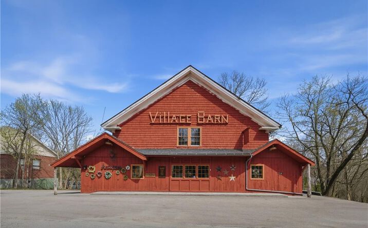 Pictures of Mixed Use, Multifamily, Land, Retail property located at 953 955 Victory Highway, Burrillville, RI 02839 for sales - image #1