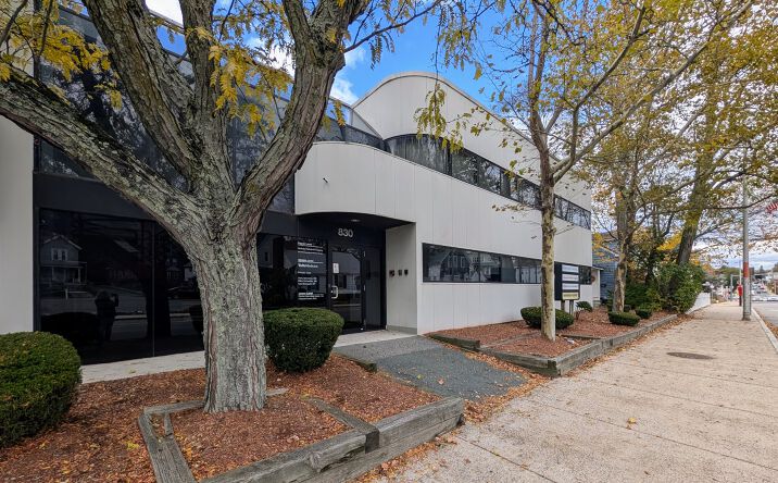 Pictures of Office property located at 830 Main St, Melrose, MA 02176 for sales - image #1