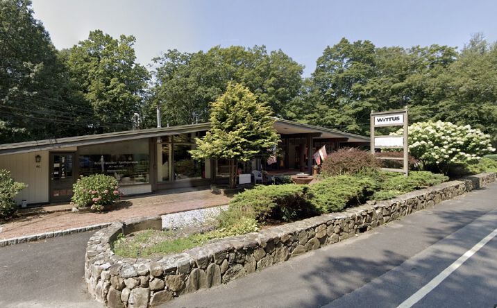 Pictures of Mixed Use property located at 40 Westchester Ave, Pound Ridge, NY 10576 for sales - image #1
