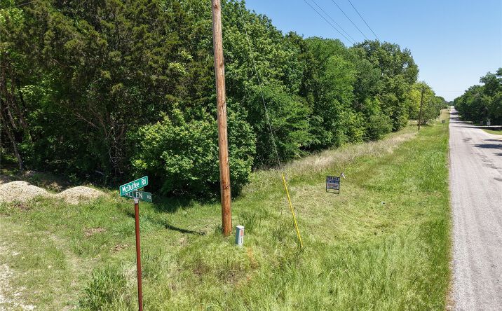 Pictures of Land property located at 10050 Allen Road, Kingston, OK 73439 for sales - image #1