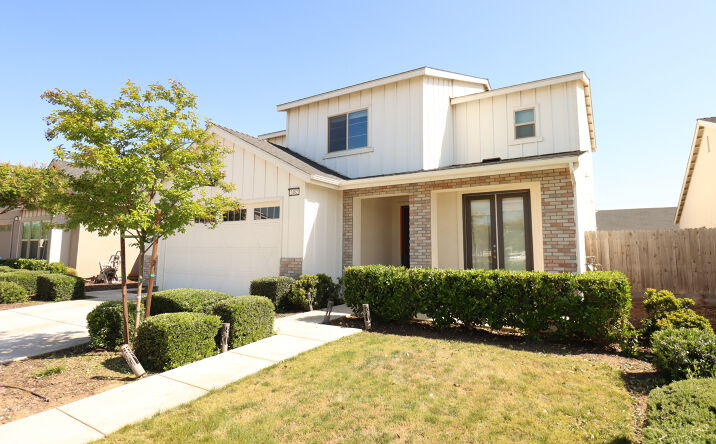 Pictures of Retail, Multifamily property located at 2482 VALDES DR, MERCED, CA 95340-5310 for sales - image #1