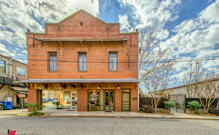 Pictures of Special Purpose property located at 105 Pearl Street, Minden, LA 71055 for sales - image #1