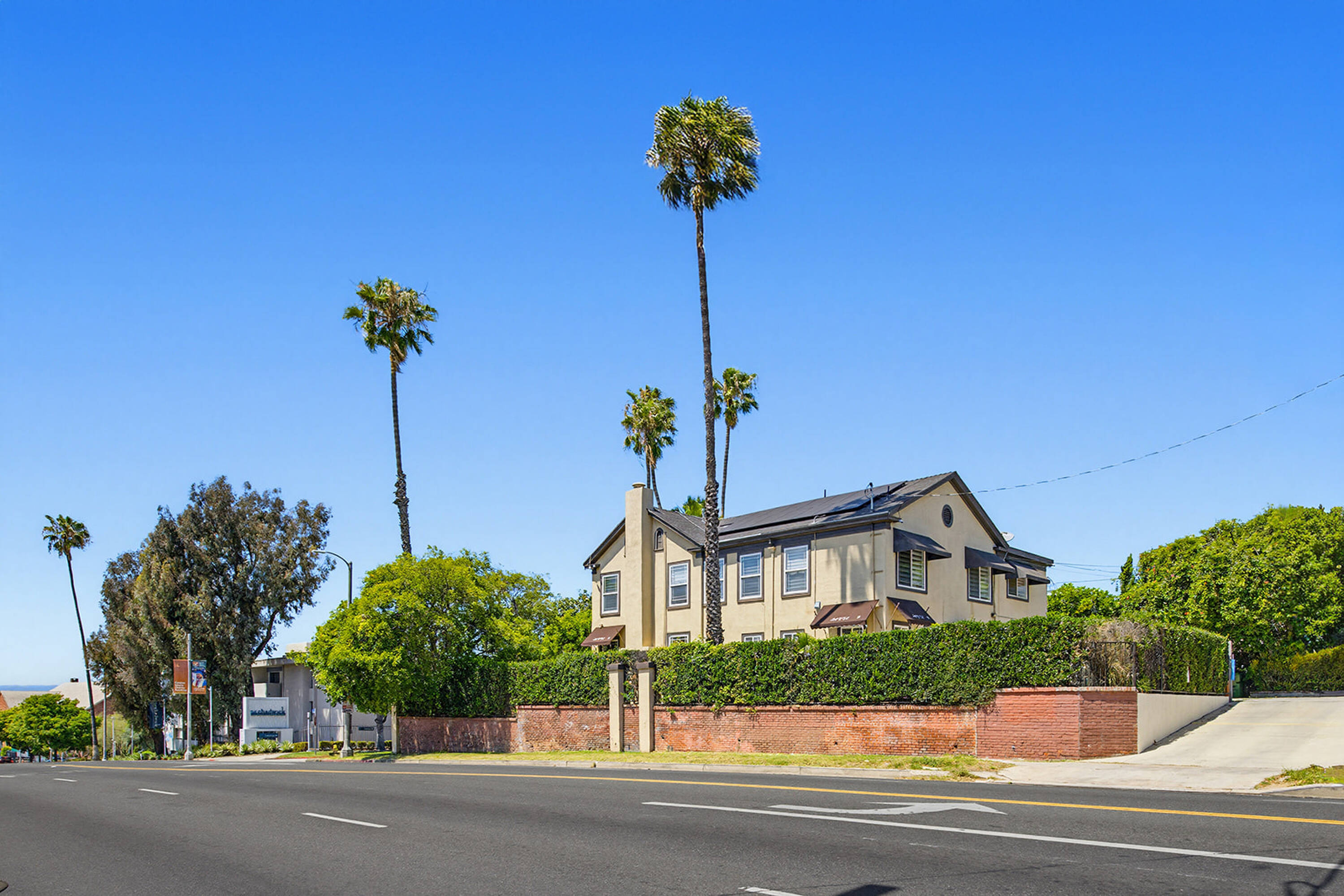 238 Westmoreland Ave, Los Angeles, CA 90004
