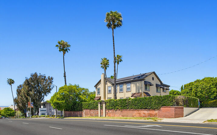 Pictures of Business for Sale property located at 238 Westmoreland Ave, Los Angeles, CA 90004 for sales - image #1