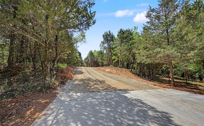 Pictures of Land property located at N Lakeview Drive, Guthrie, OK 73044 for sales - image #1