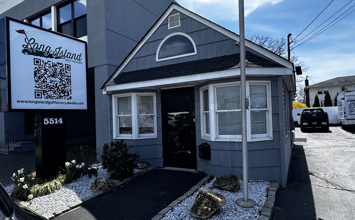 Pictures of Office, Retail property located at 5514 Merrick Rd, Massapequa, NY 11758 for sales - image #1