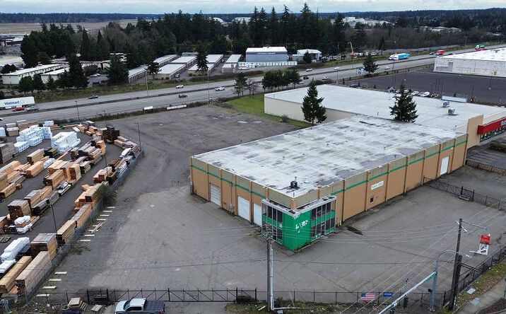 Pictures of Industrial property located at 10807 Pacific Hwy SW, Lakewood, WA 98499 for sales - image #1