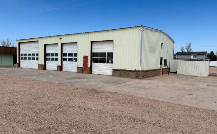 Pictures of Office property located at 805 W 8th Ave., Yuma, CO 80759 for sales - image #1