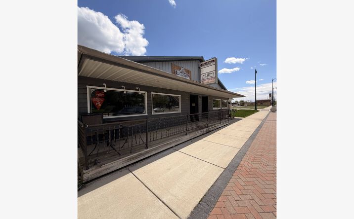 Pictures of Retail, Office, Mixed Use property located at 375 South Broadway Street, Coal City, IL 60416 for sales - image #1