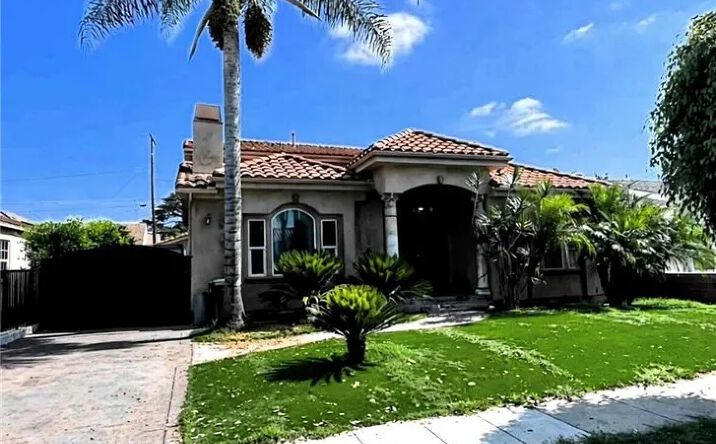 Pictures of Multifamily property located at 7915 Harper, Downey, CA 90241 for sales - image #1