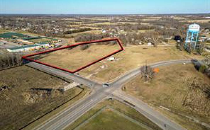 Pictures of Land property located at 1100 Clark Street, Lebanon, MO 65536 for sales - image #1