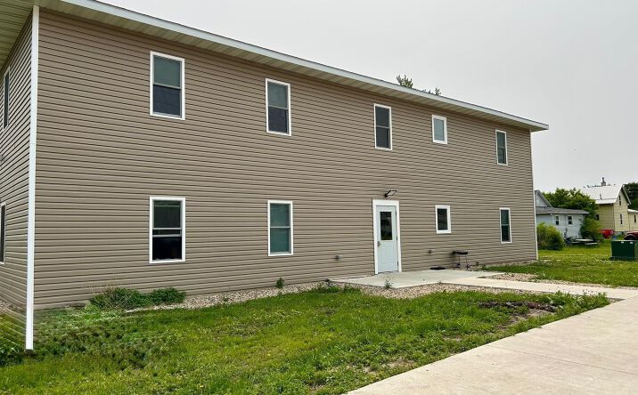 Pictures of Multifamily, Land property located at 814 N Eagle Avenue, Eagle Grove, IA 50533 for sales - image #1