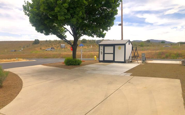 Pictures of Land, Multifamily property located at 824 N Mountain Brush Drive, Dewey-Humboldt, AZ 86327 for sales - image #1