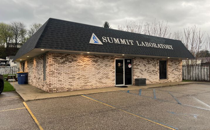 Pictures of Office property located at 900 Godfrey Ave SW, Grand Rapids, MI 49503 for sales - image #1