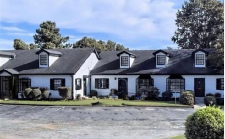 Pictures of Office property located at 4759 Rockbridge Road, Stone Mountain, GA 30083 for sales - image #1