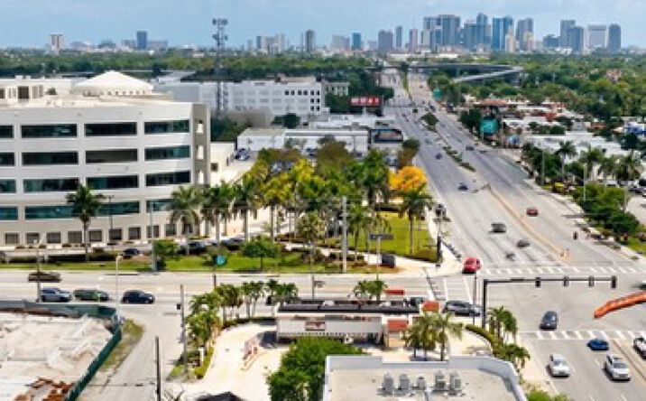 Pictures of Retail property located at 2731 W Broward Blvd, Fort Lauderdale, FL 33312 for sales - image #1