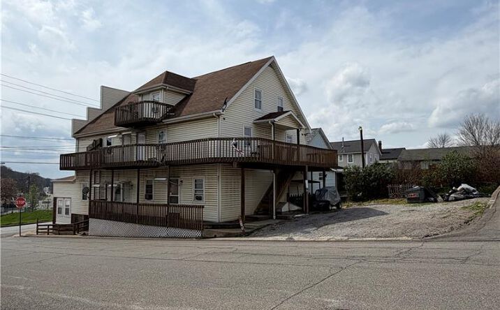 Pictures of Retail, Multifamily property located at 1000 Grant Avenue, Butler, PA 16001 for sales - image #1