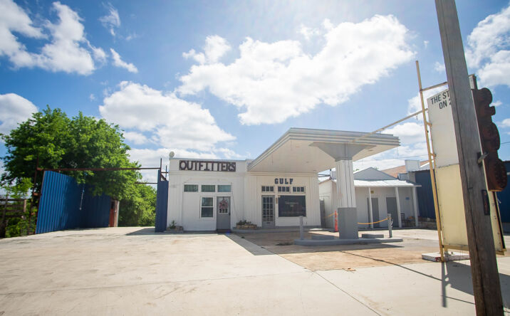 Pictures of Retail property located at 23727 U.S. 290, Harper, TX 78631 for sales - image #1