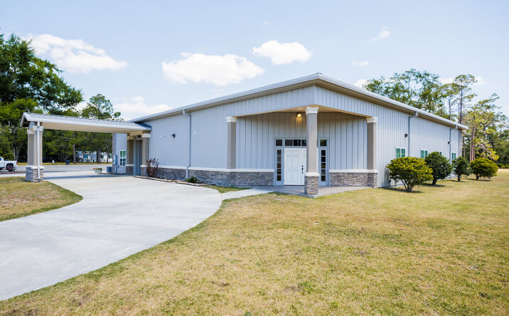 Pictures of Special Purpose property located at 37 E Main St, Lakeland, GA 31635 for sales - image #1