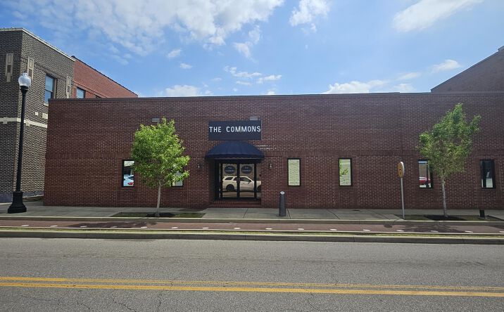 Pictures of Retail, Special Purpose, Business for Sale property located at 315 North Main Street, Evansville, IN 47711 for sales - image #1