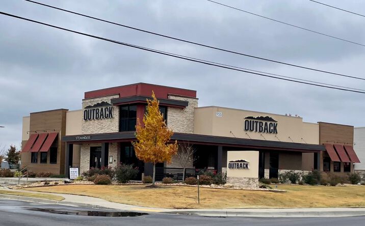 Pictures of Retail property located at 955 E Oak St, Conway, AR 72032 for sales - image #1