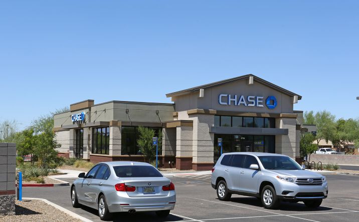 Pictures of Retail property located at 4718 S Higley Rd, Gilbert, AZ 85297 for sales - image #1