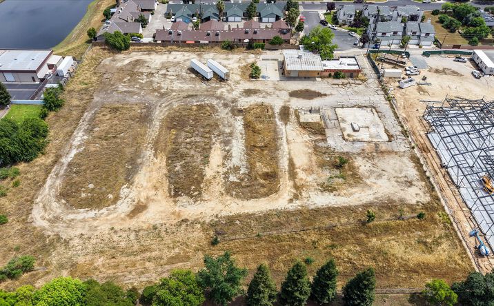 Pictures of Mixed Use, Land property located at 849 Osmun Circle, Clovis, CA 93612 for sales - image #1