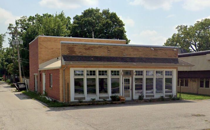 Pictures of Office, Retail property located at 2007 Kossuth St, Lafayette, IN 47905 for sales - image #1