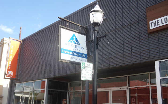 Pictures of Business for Sale, Mixed Use, Office, Retail property located at 203 W Alabama Ave, Ruston, LA 71270 for sales - image #1