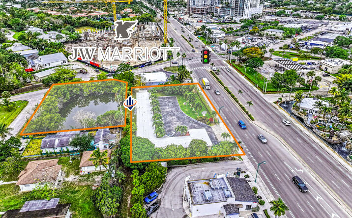 Pictures of Land property located at 2164 Tamiami Trl E, Naples, FL 34112 for sales - image #1