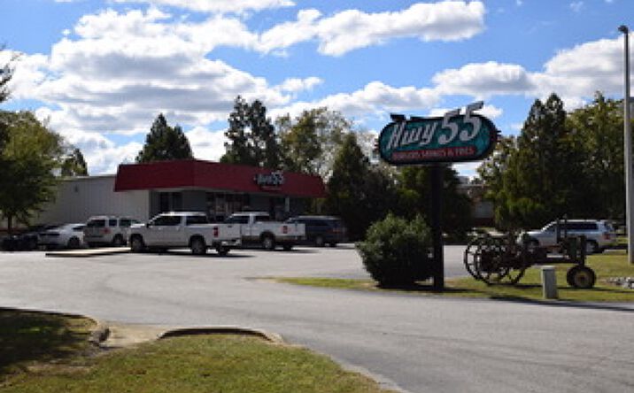Pictures of Retail property located at 5805 U.S. Highway 301 South, Four Oaks, NC 27524 for sales - image #1