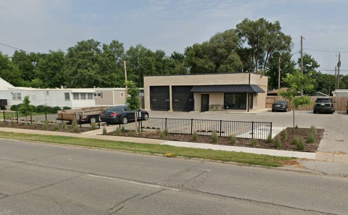Pictures of Mobile Home Park property located at 1601 Army Post Rd, Des Moines, IA 50315 for sales - image #1