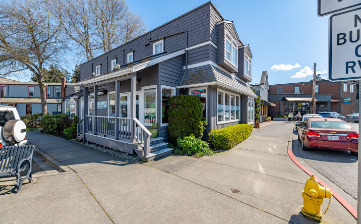Pictures of Mixed Use, Retail property located at 107 1st Street, La Conner, WA 98257 for sales - image #1
