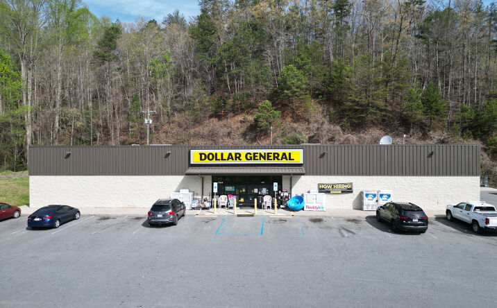 Pictures of Retail, Multifamily, Office property located at 7164 US-19 W, Bryson City, NC 28713 for sales - image #1