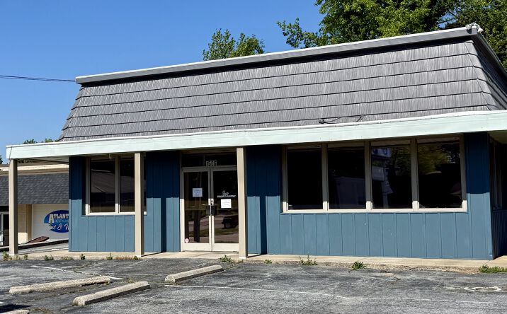 Pictures of Retail, Special Purpose property located at 1506 N Main St, High Point, NC 27262 for sales - image #1