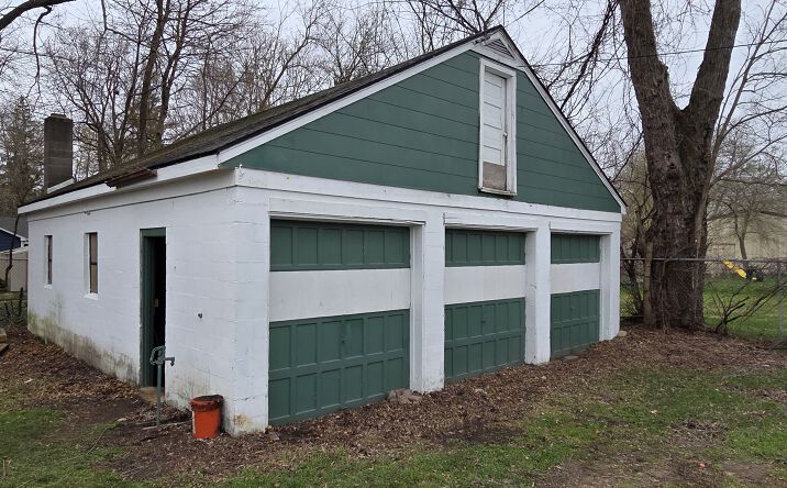 Pictures of Industrial, Self Storage property located at 321 West Sheridan Road, Lansing, MI 48906 for sales - image #1