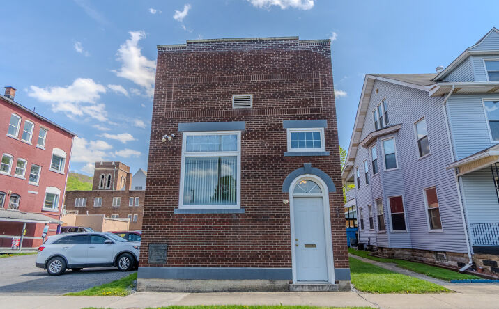 Pictures of Multifamily, Office property located at 514 Coleman Ave, Johnstown, PA 15902 for sales - image #1