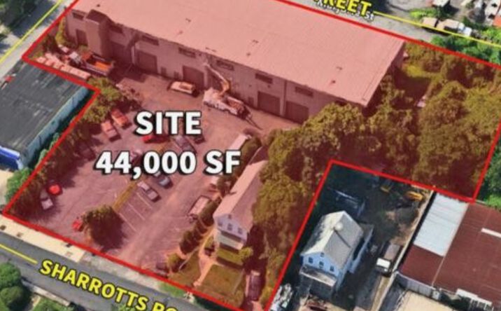 Pictures of Industrial property located at 484 Sharrotts Rd, Staten island, NY 10309 for sales - image #1