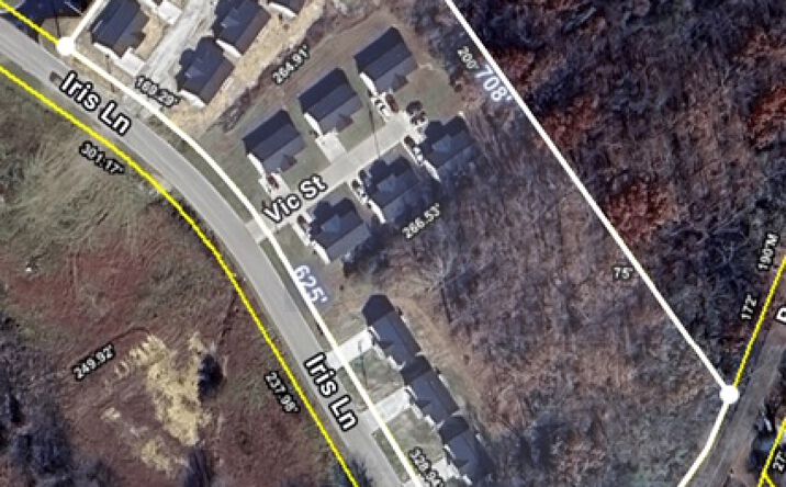 Pictures of Retail, Multifamily property located at 225 Iris Lane, Crossville, TN 38555 for sales - image #1