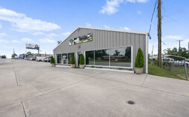 Pictures of Industrial property located at 1835 Augusta Rd, West Columbia, SC 29160 for sales - image #1