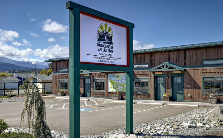 Pictures of Hospitality, Multifamily, Retail property located at 711 Carlsborg Rd, Sequim, WA 98382 for sales - image #1