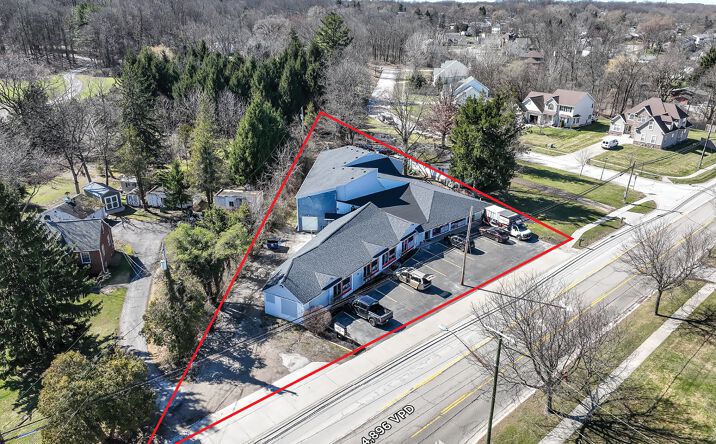 Pictures of Retail property located at 10414 Ravenna Rd, Twinsburg, OH 44087 for sales - image #1