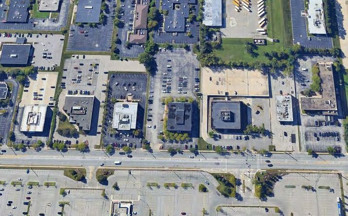 Pictures of Office property located at 24200 Chagrin Blvd, Beachwood, OH 44122 for sales - image #1