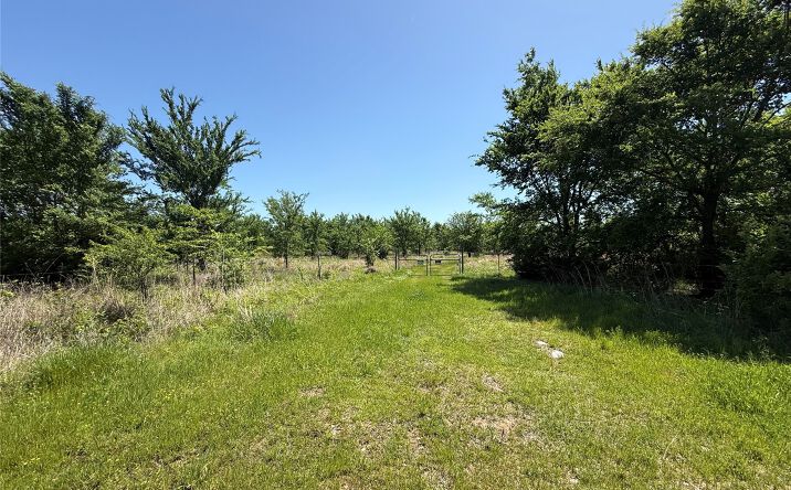 Pictures of Land property located at 113327 S 4135 Road, Eufaula, OK 74432 for sales - image #1