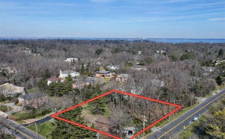 Pictures of Land, Multifamily property located at 367 E Shore Road, North Hempstead, NY 11023 for sales - image #1