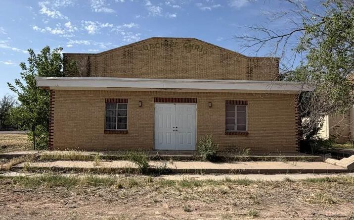 Pictures of Special Purpose property located at 300 W 3rd Street, Dexter, NM 88230 for sales - image #1